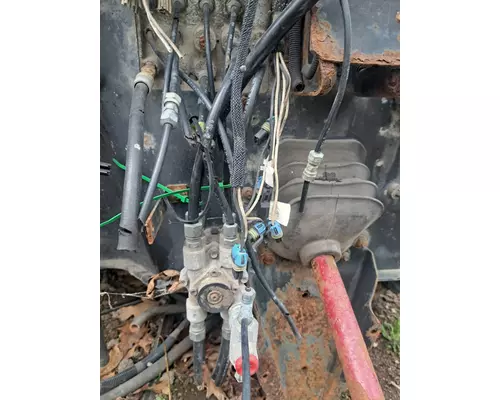 MACK CL713 Cab Mount