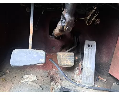 MACK CL713 Cab Mount