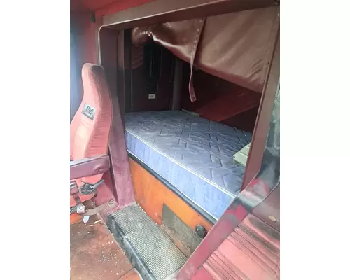MACK CL713 Cab Mount