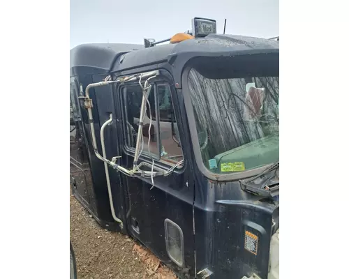 MACK CL713 Cab Mount
