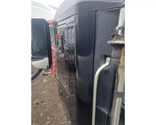 MACK CL713 Cab Mount