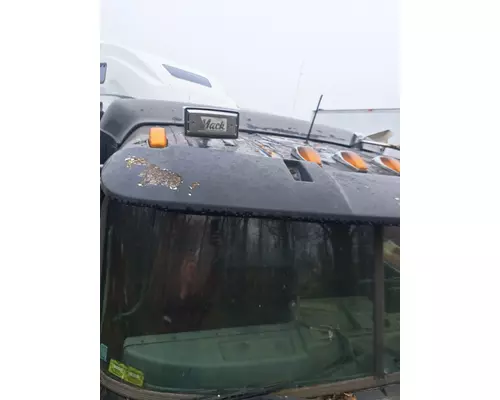 MACK CL713 Cab Mount
