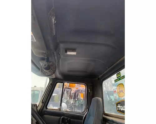 MACK CL713 Cab Mount