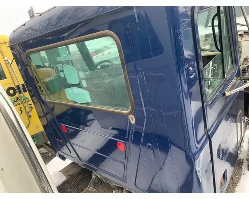 MACK CL713 Cab Mount