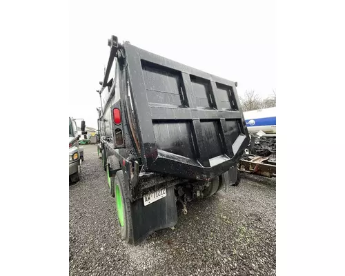 MACK CL713 Complete Vehicle