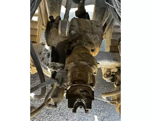 MACK CL713 Cutoff