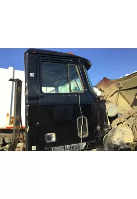 MACK CL713 DOOR ASSEMBLY, FRONT