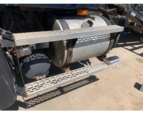MACK CL713 Fuel Tank