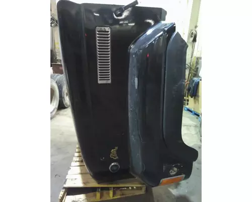 MACK CL713 HOOD