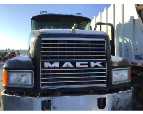 MACK CL713 HOOD