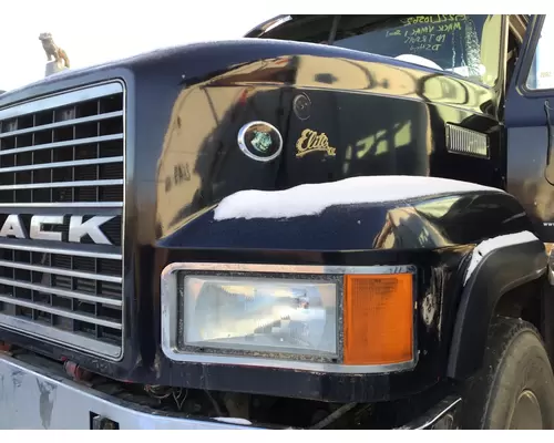 MACK CL713 HOOD