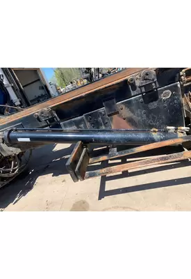 MACK CL713 Hydraulic Piston/Cylinder