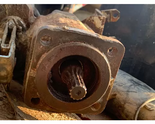 MACK CL713 Hydraulic PumpPTO Pump