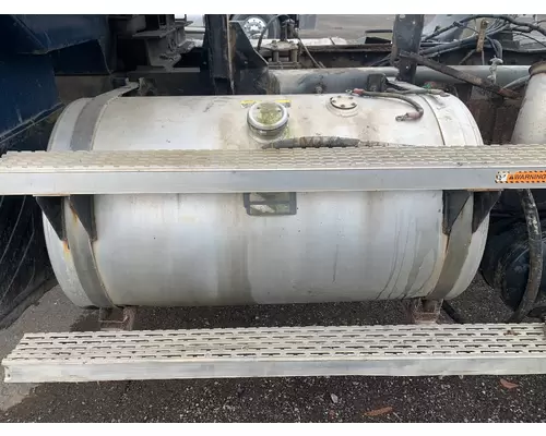 MACK CL713 Step