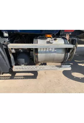 MACK CL713 Step