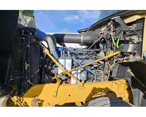 MACK CL713 Used Trucks