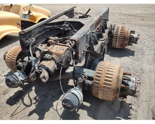 MACK CRD 92-93 Cutoff Assembly with Axles
