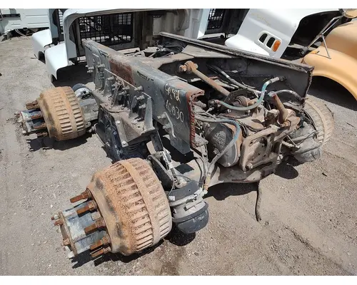MACK CRD 92-93 Cutoff Assembly with Axles