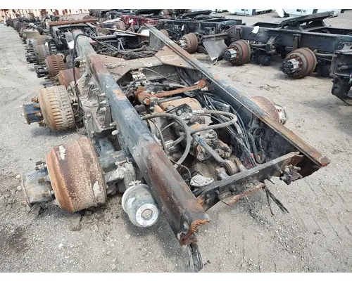 MACK CRD 92-93 Cutoff Assembly with Axles