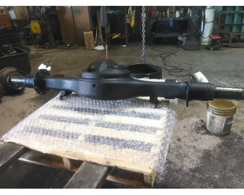 MACK CRD117 AXLE HOUSING, REAR (REAR)
