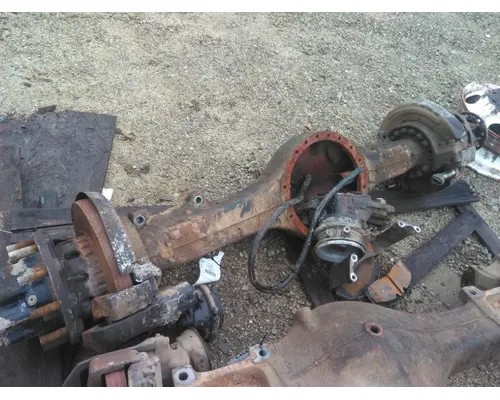 MACK CRD150 AXLE HOUSING, REAR (FRONT)