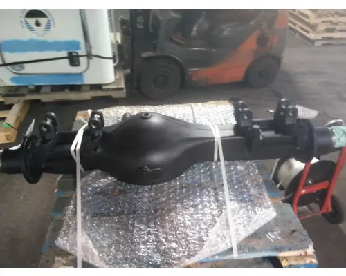MACK CRD150 AXLE HOUSING, REAR (FRONT)