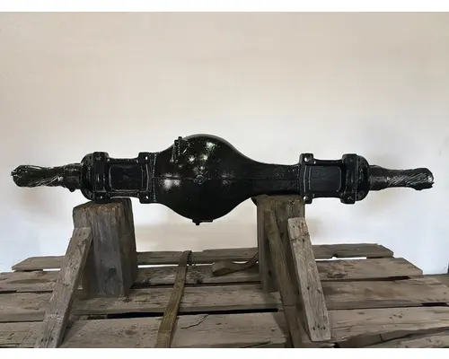 MACK CRD150 Axle Housing (Front)