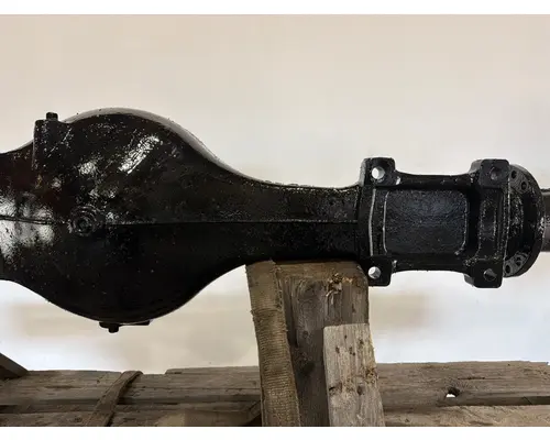 MACK CRD150 Axle Housing (Front)