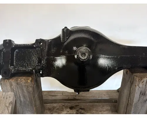 MACK CRD150 Axle Housing (Front)