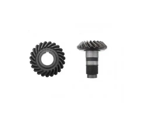 MACK CRD150 RING GEAR AND PINION