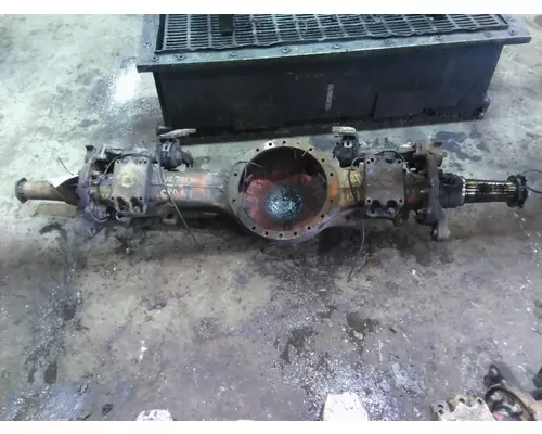 MACK CRD151 AXLE HOUSING, REAR (REAR)