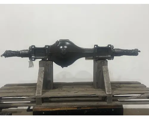 MACK CRD151 Axle Housing (Rear)