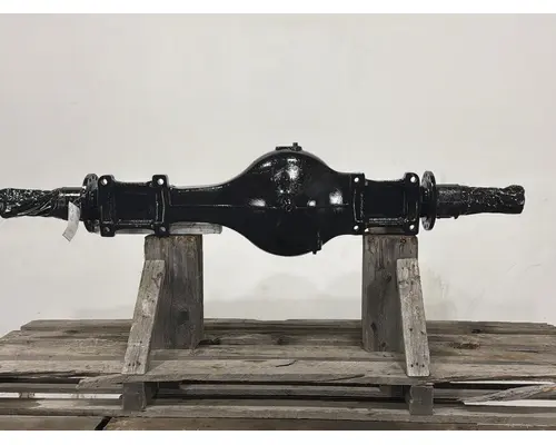 MACK CRD151 Axle Housing (Rear)