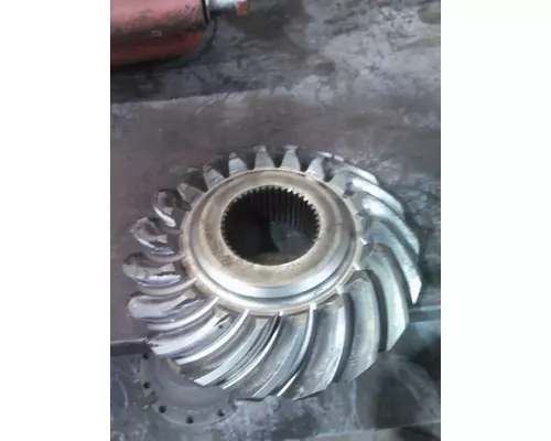 MACK CRD202 RING GEAR AND PINION