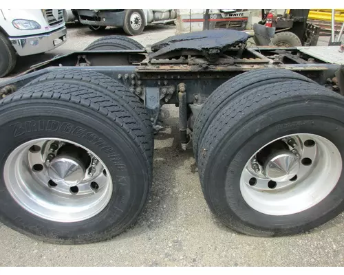 MACK CRD203 Carrier AssemblyRears (Rear)