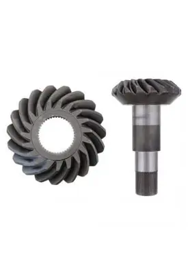 MACK CRD203 RING GEAR AND PINION