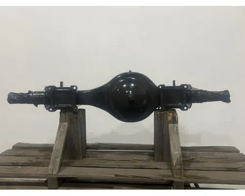 MACK CRD92/CRD93 Axle Housing (Front)