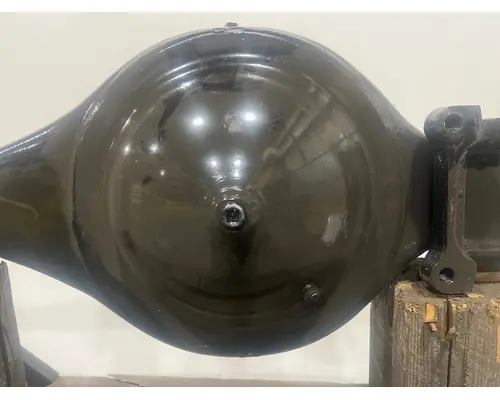MACK CRD92/CRD93 Axle Housing (Front)