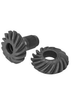 MACK CRD92 RING GEAR AND PINION