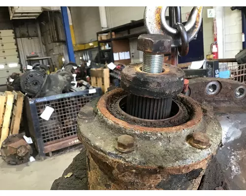 MACK CRD93R502 DIFFERENTIAL ASSEMBLY REAR REAR