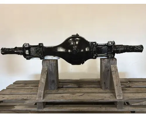 MACK CRD93 Axle Housing (Rear)