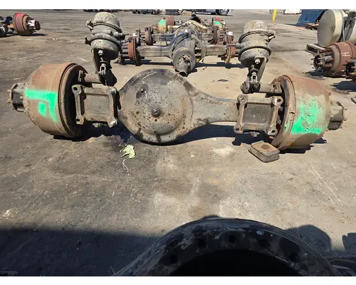 MACK CRD93 Axle Housings (Rear)