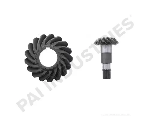 MACK CRD93 RING GEAR AND PINION