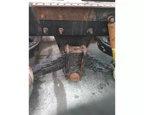 MACK CRDPC92R442 CUTOFF - TANDEM AXLE