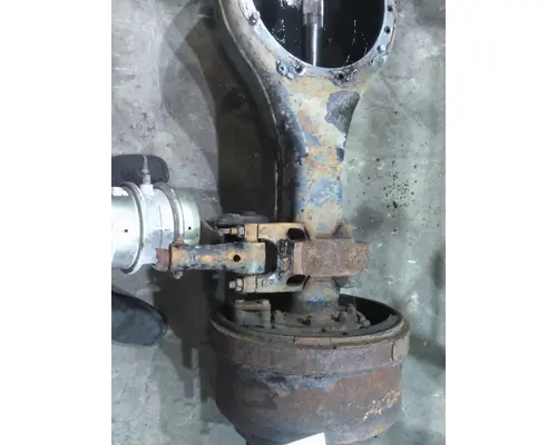 MACK CRDPC92 AXLE HOUSING, REAR (FRONT)