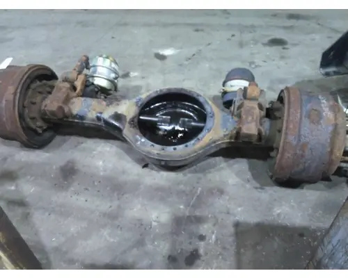 MACK CRDPC92 AXLE HOUSING, REAR (FRONT)