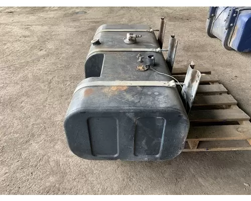 MACK CS200P Fuel Tank