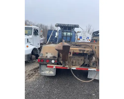 MACK CT713 Complete Vehicle
