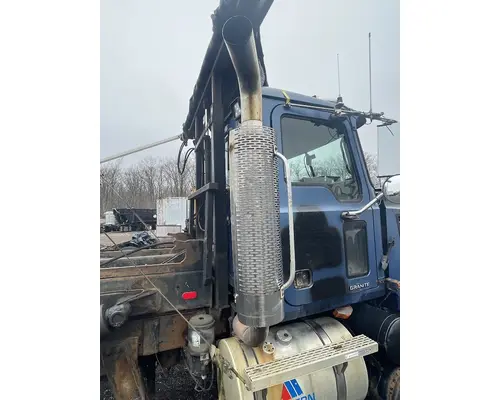 MACK CT713 Complete Vehicle