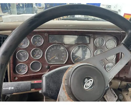 MACK CT713 Complete Vehicle